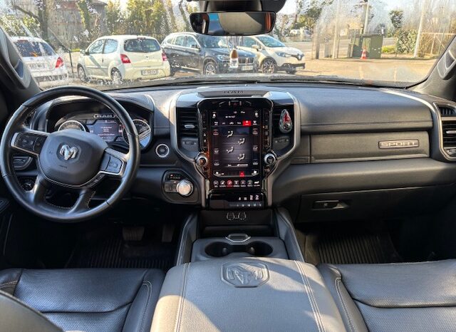 
								RAM 1500 SPORT 5.7L HEMI full									