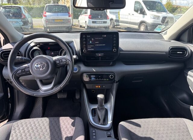 
								YARIS HYBRIDE 116 CV DESIGN full									