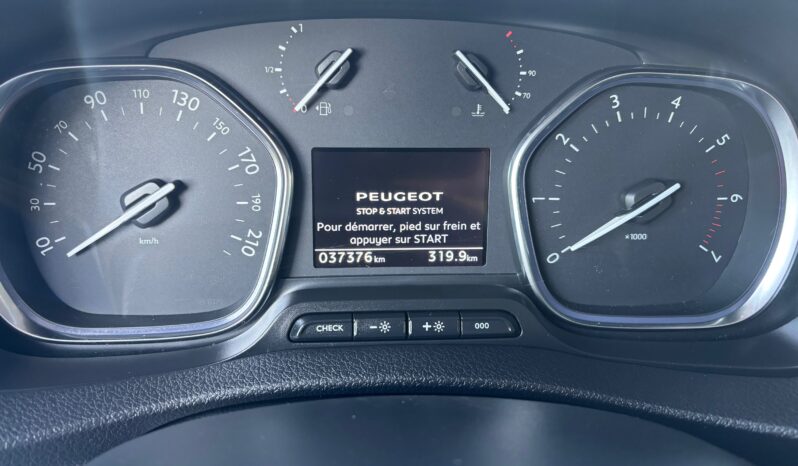 
								PEUGEOT EXPERT 180 CV HDI AUTOMATIQUE PACK SPORT full									