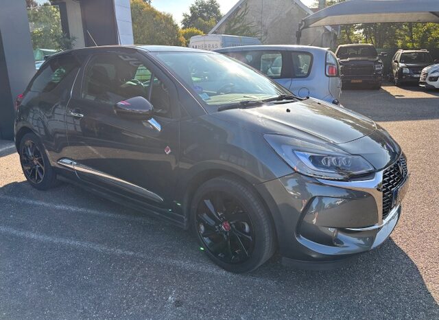 
								DS3 82CV DS PERFORMANCE LINE full									