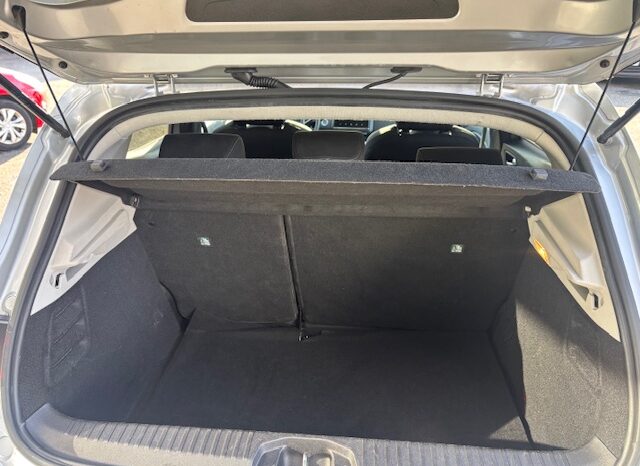 
								CLIO V 90CV ZEN full									