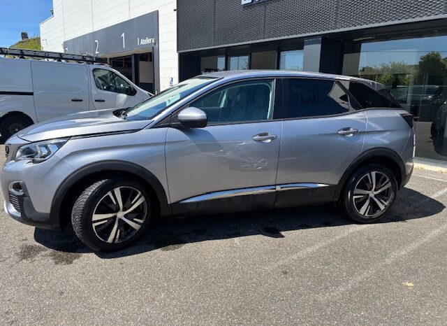 
								3008II 1.5 HDI 130CV ALLURE full									