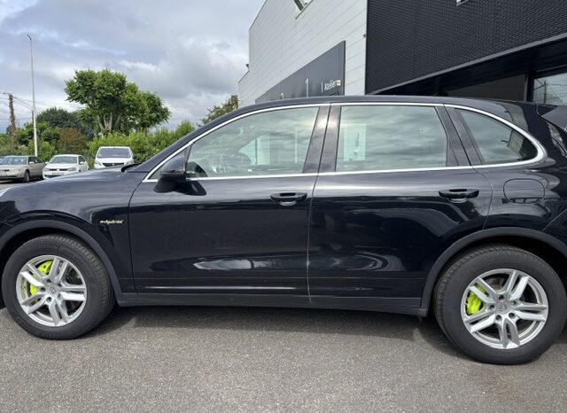 
								CAYENNE HYBRIDE RECHARGEABLE 416 CV full									