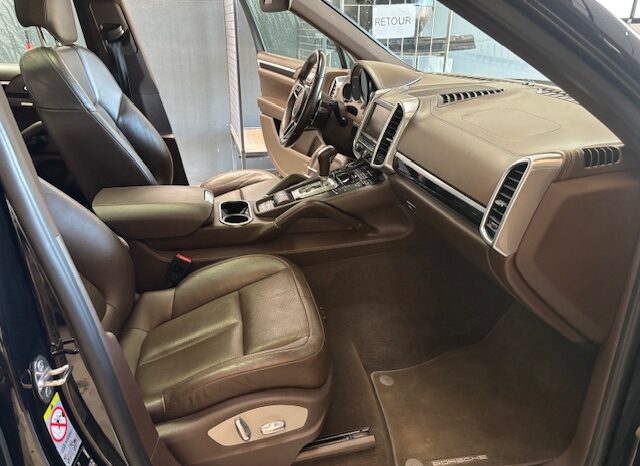 
								CAYENNE HYBRIDE RECHARGEABLE 416 CV full									