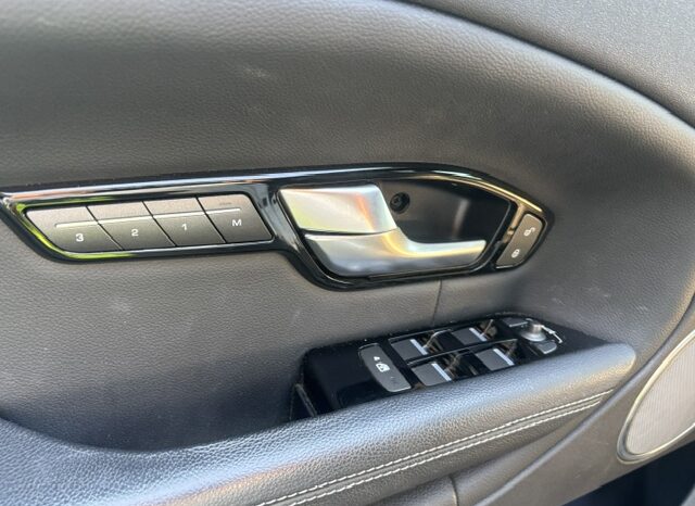 
								RANGE ROVER EVOQUE CABRIOLET TD4 150 full									