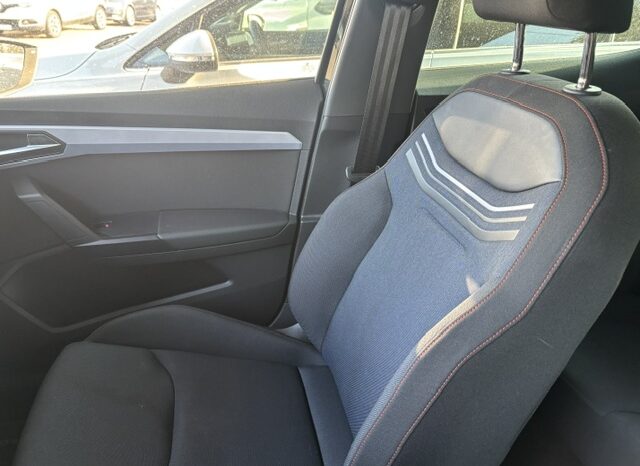 
								ARONA FR 1.0 95 CV full									